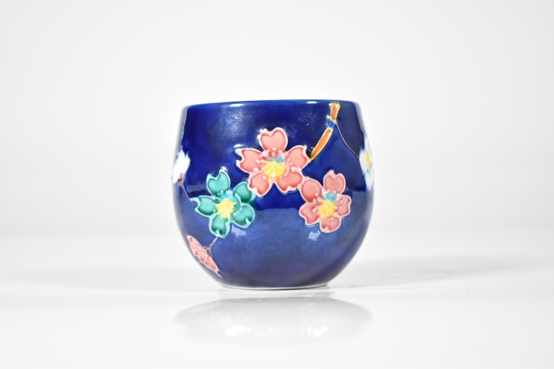 [京都・清水焼]瑠璃交趾桜花　丸湯呑