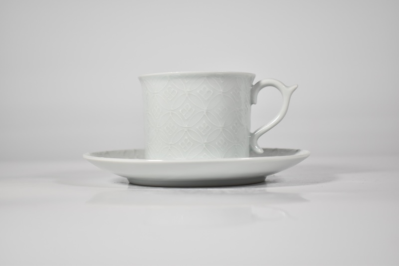 [京都・清水焼]白磁七宝コーヒーカップ