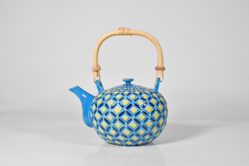 [京都・清水焼]浅黄交趾七宝石瓶　大